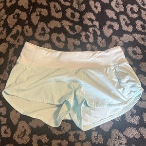 lululemon lined shorts (2.5)